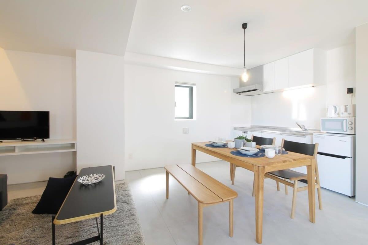 Bhotel Heiwaodori 902 - Huge Apt In Famous Hiroshima Dori For 6P Екстериор снимка
